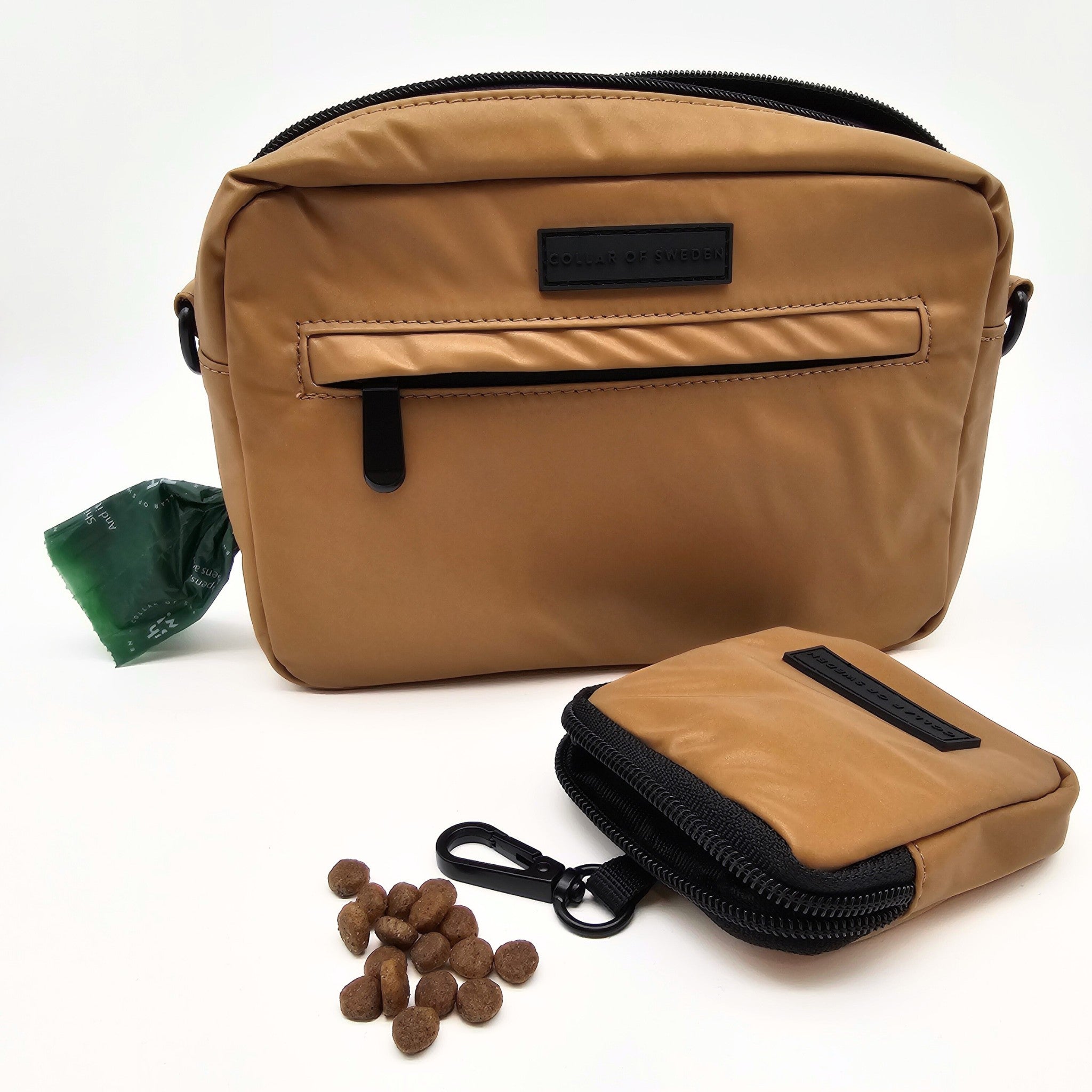 bronze-reflective-dog-walking-bag-details.jpg