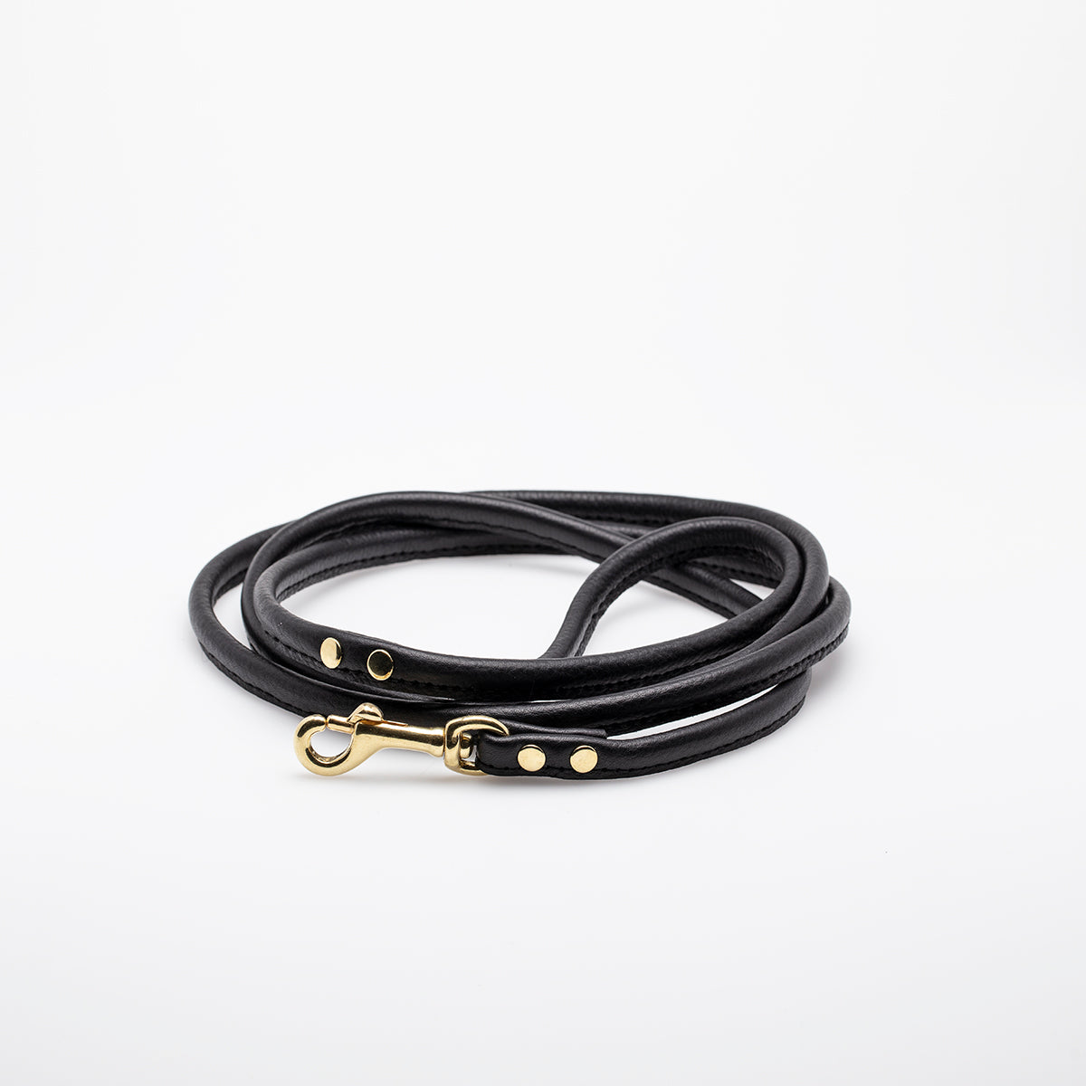 image - Black Leather Lead Medium